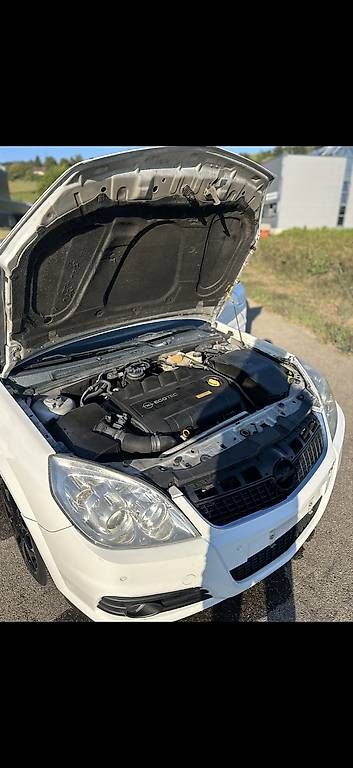 Automobili: Opel Vectra 1.9 – Usato da moosleerau venduto da ASWerk25 2