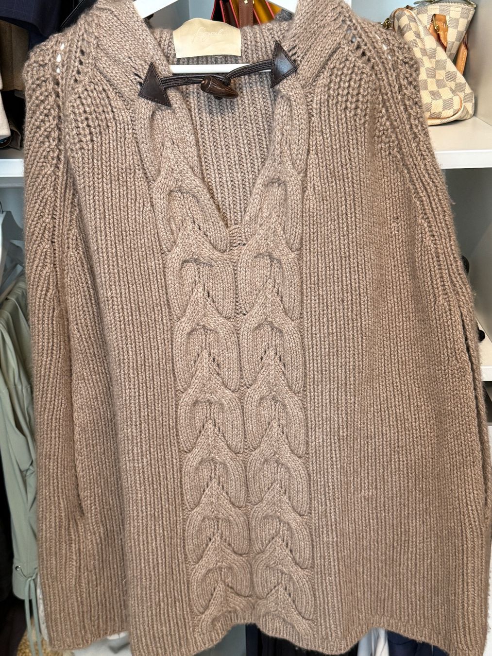 Altro in Moda donna: Kaschmirponcho von Fogal – Usato da Hausen am Albis venduto da ree_hzf9