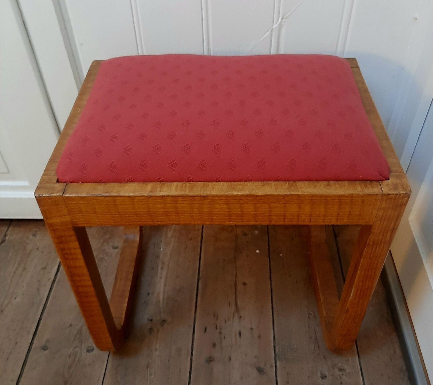 Hocker: Antiker Art Deco Hocker – Gebraucht aus Arbon von torso444 2
