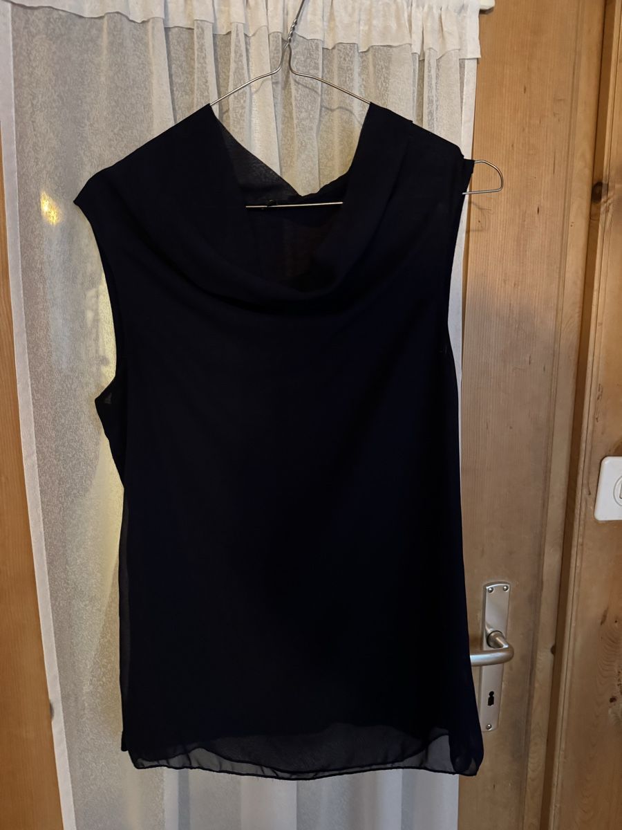 Tops: Shirt/ Bluse – Gebraucht aus Samedan von rob_g658