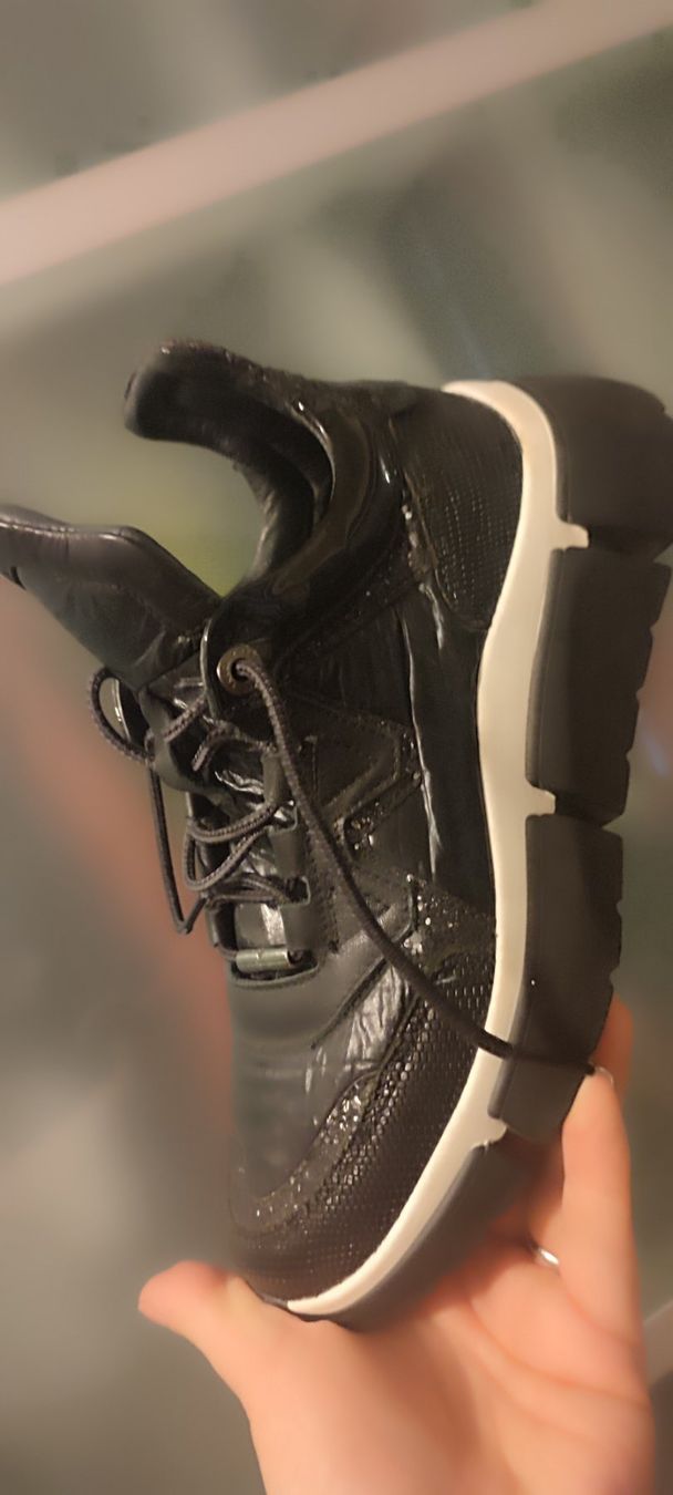 Scarpe da donna: Leder Schuhe, neu preis 120 fr – Usato da Tagelswangen venduto da son_z88g