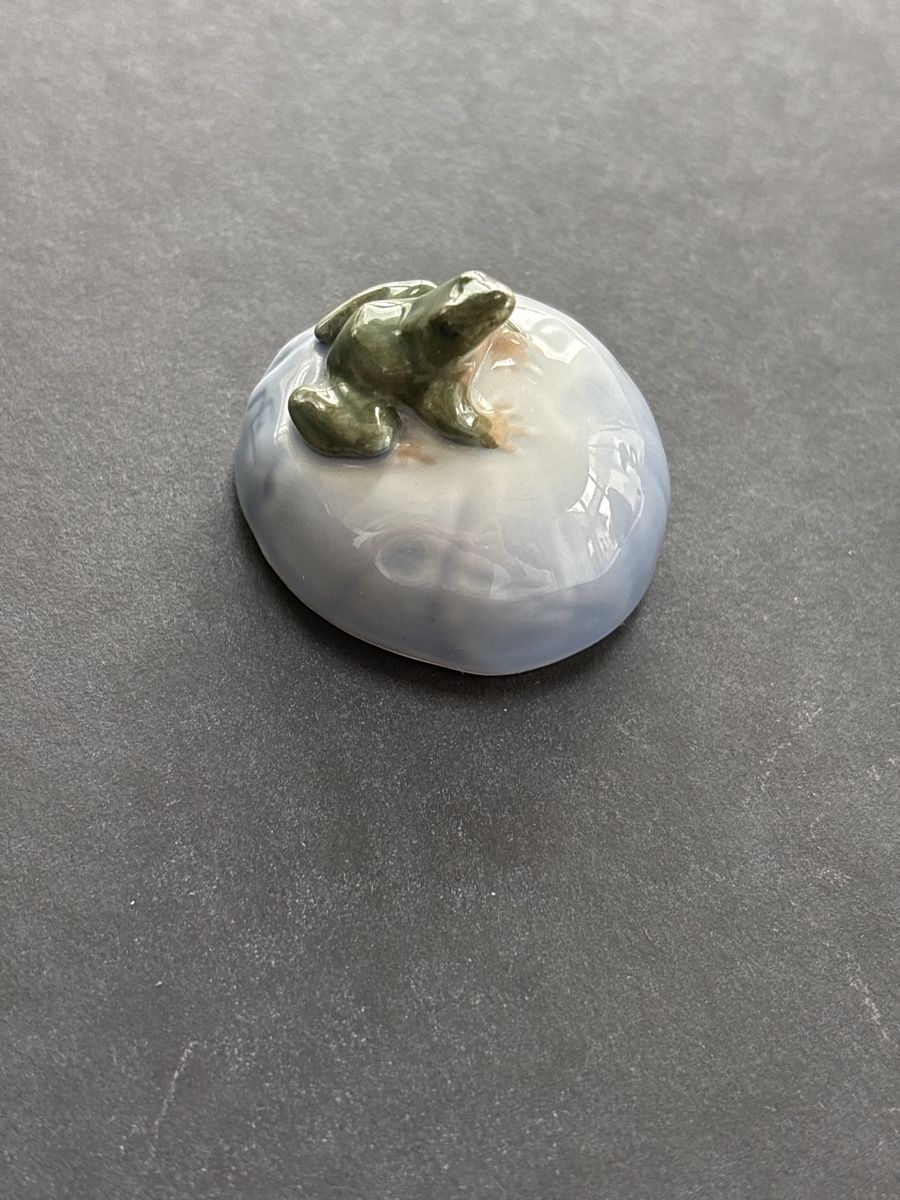 Statuette: Porzellanfrosch DENMARK 507 – Nuovo e nell'imballaggio originale da Seltisberg venduto da fam_g7bq 1