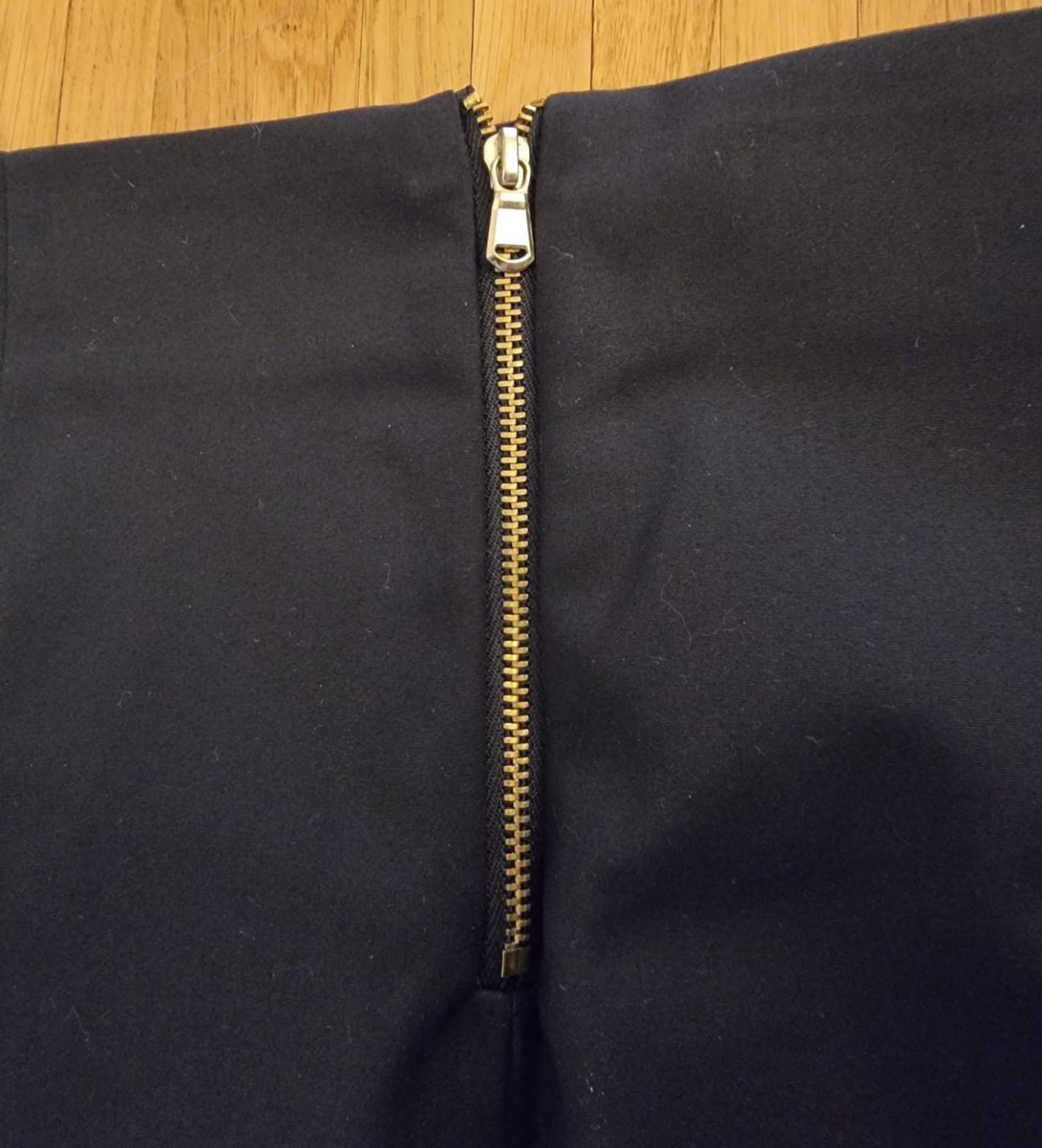 Esprit Gonne: Jupe noire Esprit taille 40 neuve – Nuovo (secondo la descrizione) da Veyrier venduto da Leilazizou 2