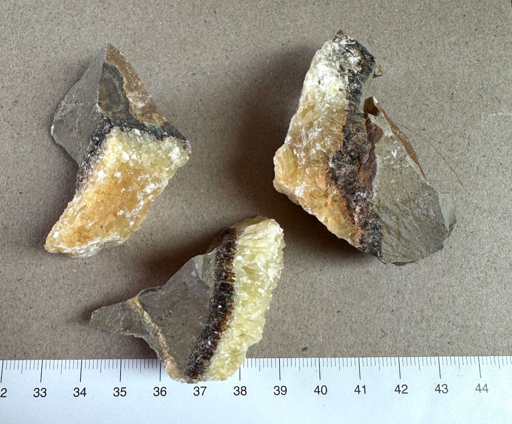 Minerali & Pietre curative: Septerian       Rohsteine aus Madagaskar – Nuovo e nell'imballaggio originale da Leuggern venduto da gemshow 7