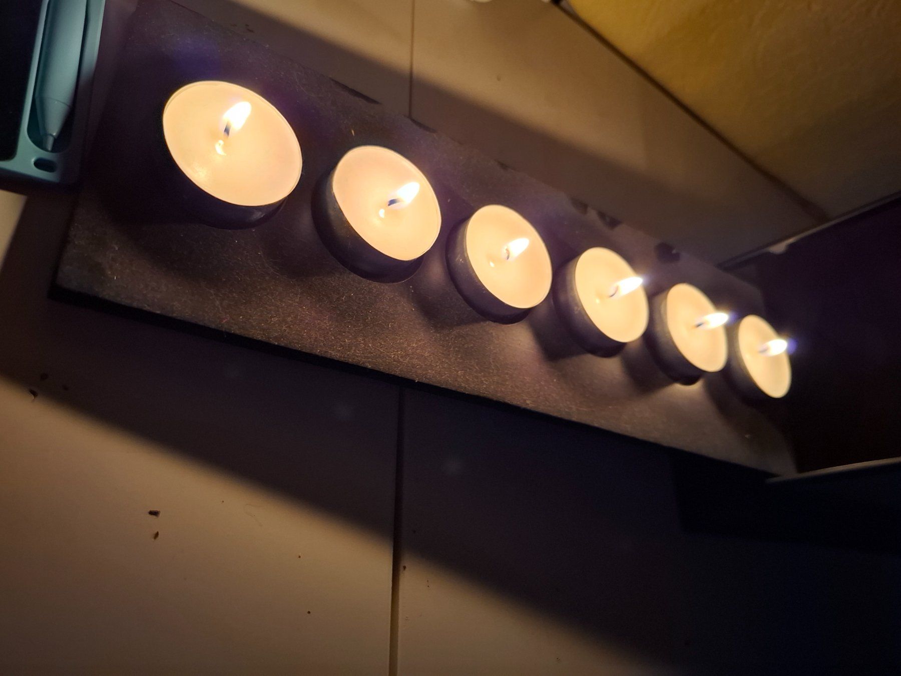 Tutte le decorazioni: Kerzen  Lichtspiel – Usato da Amriswil venduto da Bany