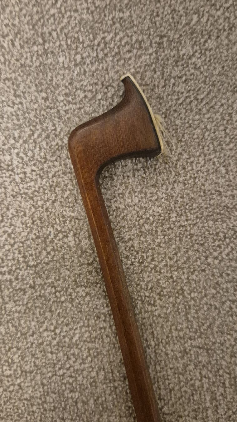 Strumenti musicali: Nünberger Geigenbogen – Usato da Rämismühle venduto da beni0010 4