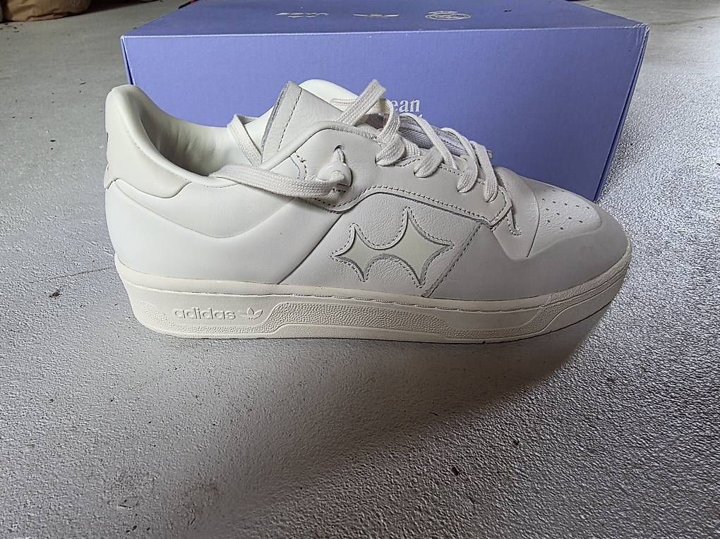 Scarpe da uomo: Adidas Real Madrid Edition gr 45 – Usato da Rheinfelden venduto da dom_rsc6 1