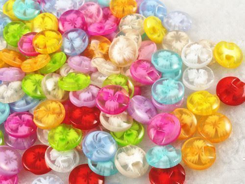 Câbles: Boutons brillants FLEUR 13mm mixte 30pcs – Neuf avec emballage d'origine à St-Imier par goodber
