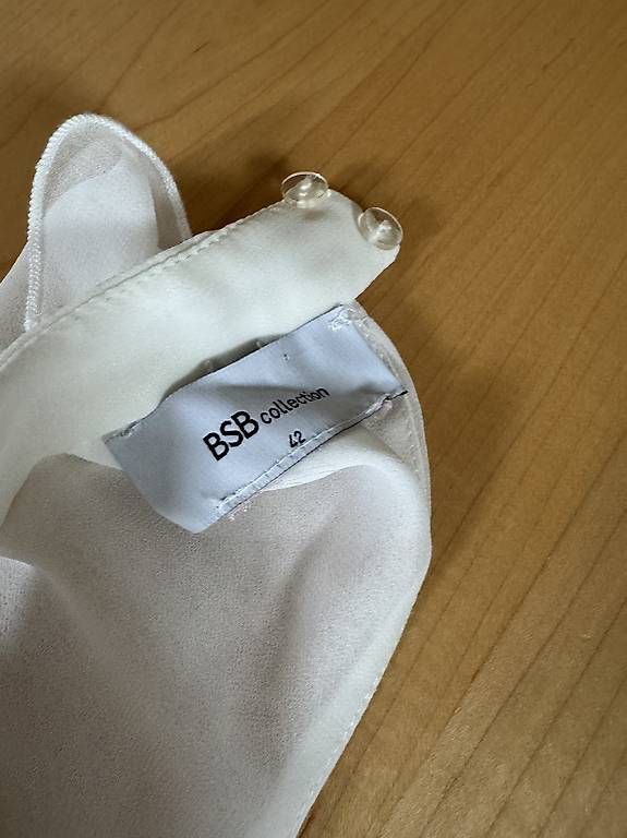 Kleiderpakete: Two pieces trouser and top – Gebraucht aus Affoltern am Albis von mat_vrk7 2