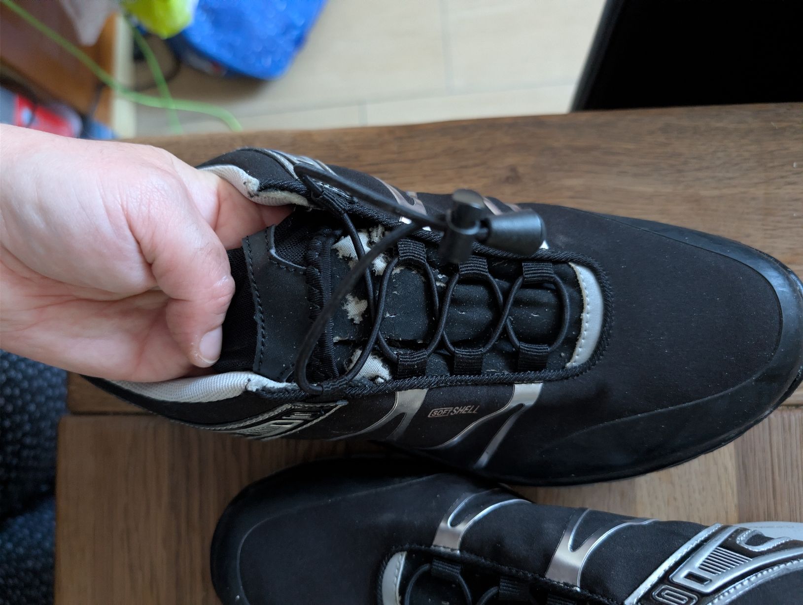 Chaussures hommes: Turnschuhe gr 43 NEU  – Neuf (Voir description) à Bern par berneroberlaenderin 4