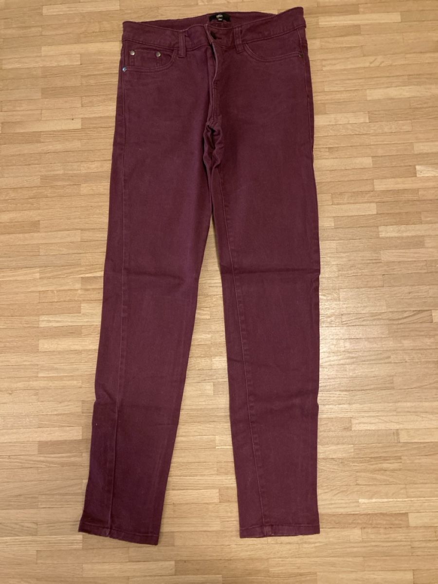 C&A Pantaloni: Jeans weinrot – Usato da Urtenen-Schönbühl venduto da alessibas