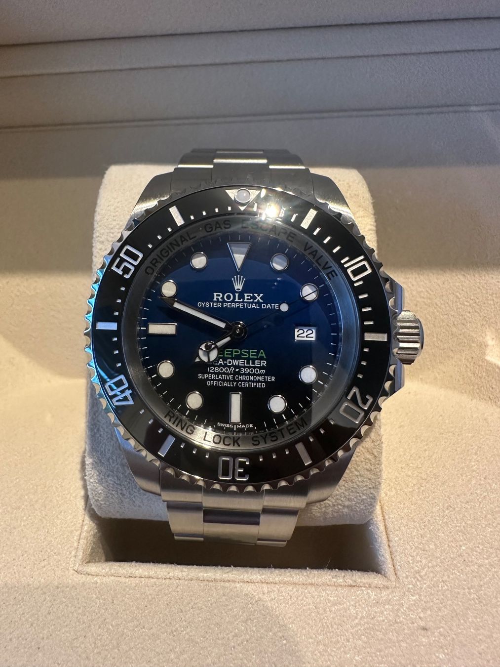Rolex Uhren: Very special - Rolex SeaDweller Deepsea D-Blue ref. 116660 – Gebraucht aus Genève von SovereignWatch 1