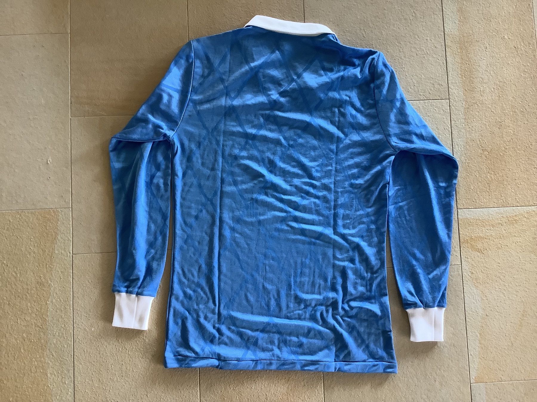 Erima Leibchen & Hosen: Vintage Trikot Langarm von Erima – Neu (gemäss Beschreibung) aus Hausen AG von lisa963 2