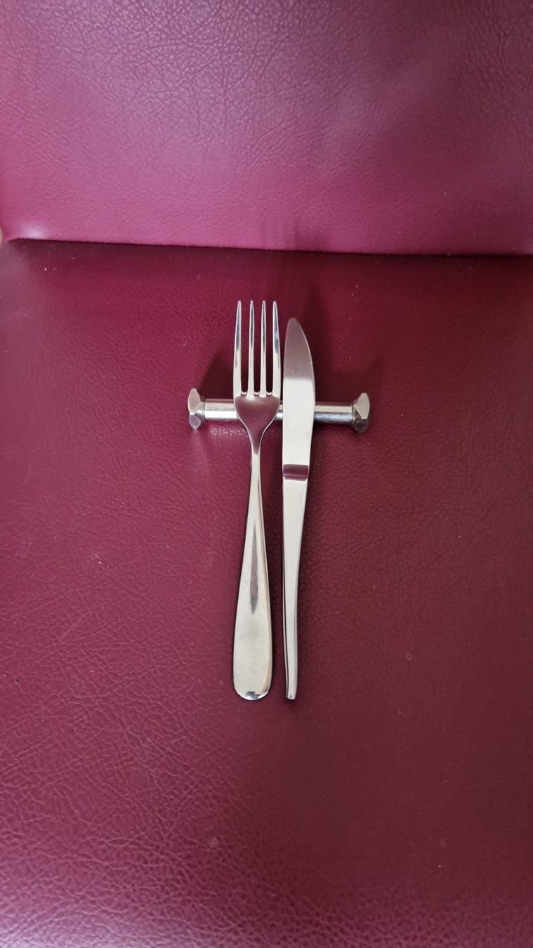 Cuisines complètes: Besteckablage – D'occasion à Fislisbach par mka_km8f 1