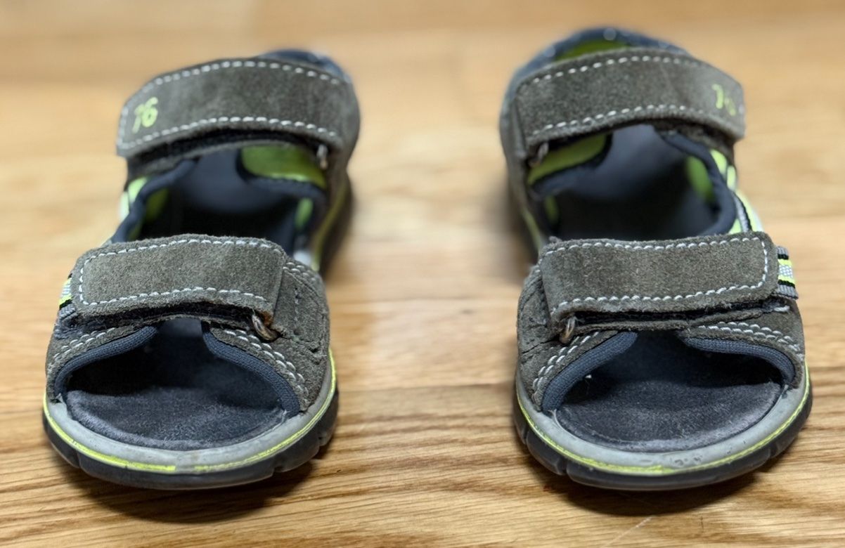 Primigi Scarpe per ragazzi: Kinder Sandalen, Grösse 26 – Usato da Schlieren venduto da Alexander2010 1