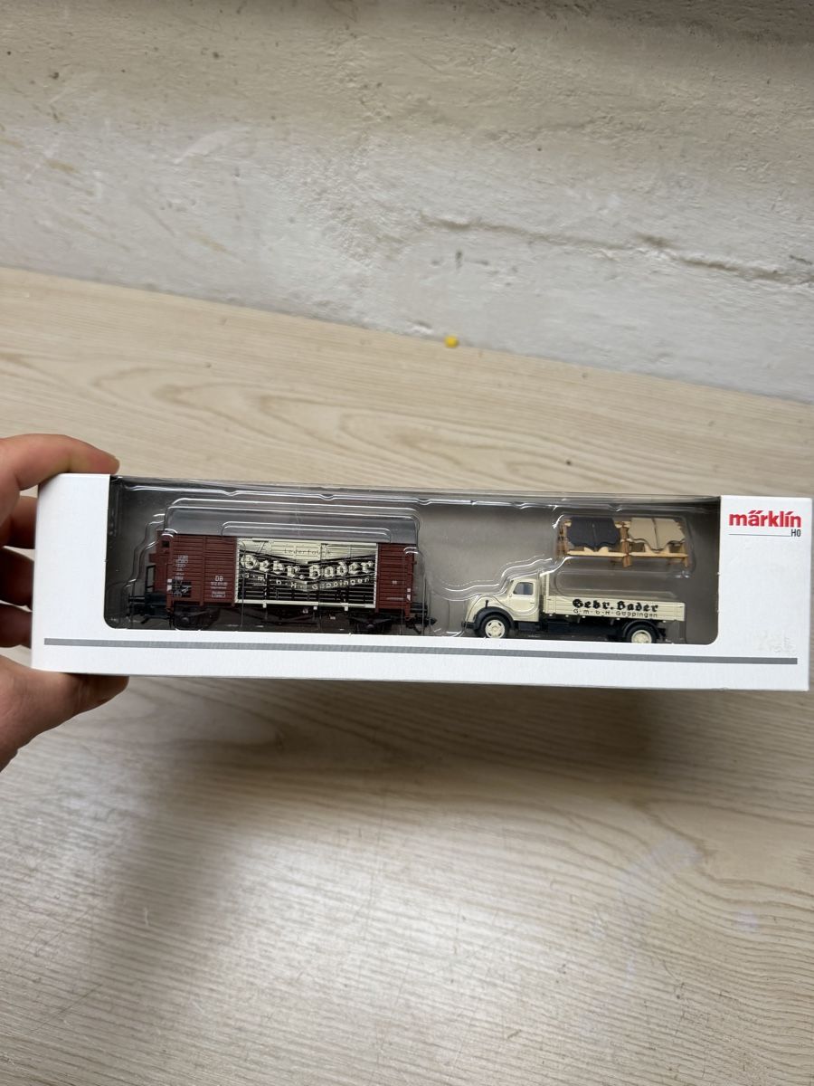 Märklin Modelleisenbahnen: Marklin Güterwagen HO 48111 neu  – Neu und originalverpackt aus Herzogenbuchsee von ioa_zcm6 1