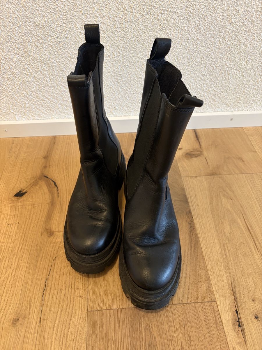 Tamaris Scarpe da donna: Leder Winterboots – Usato da Schaffhausen venduto da noeliabelindaa 1