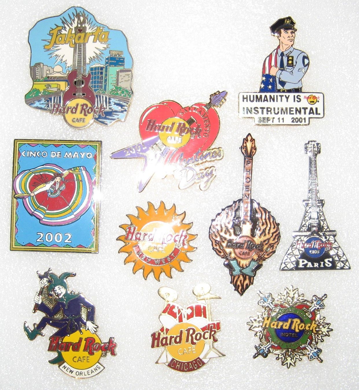 Hard Rock Cafe Placchette & Badge: 10 Hard Rock Cafe Pins Set #4 von 8 – Usato da Emmenbrücke venduto da tms1122 1