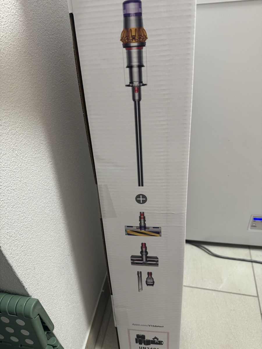 Dyson Aspirapolveri & Accessori: Dyson v15 detect absolute – Nuovo e nell'imballaggio originale da Reinach AG venduto da MineD 1