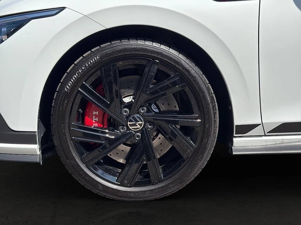 VW Automobili: VW Golf VIII 2.0 TSI GTI Clubsport DSG – Usato da Langenthal venduto da Goergens10 9