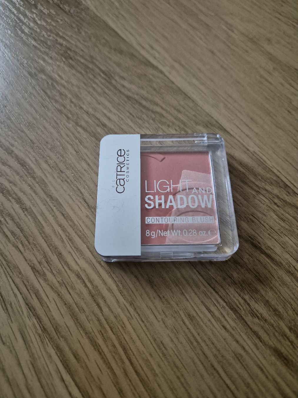 Catrice Make-up: Catrice Light and Shadow Contouring Blush Make-up – Usato da Langenthal venduto da Polarisstern