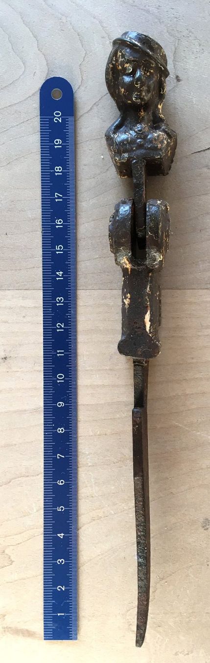Ferramenta: Fensterladenhalter, antik – Usato da Füllinsdorf venduto da Bubnik