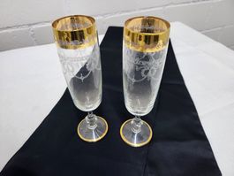 Sehr edle Champusglässer mit Gravur u.Goldränder.