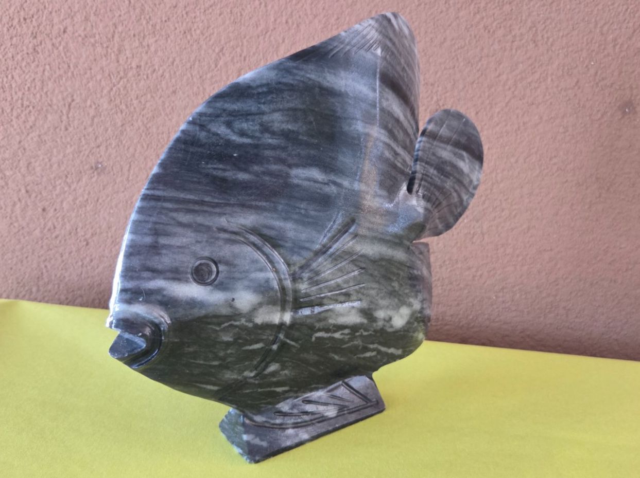 Sculture & Statue: Fisch aus Marmor – Nuovo (secondo la descrizione) da Roggliswil venduto da Mabelco 2