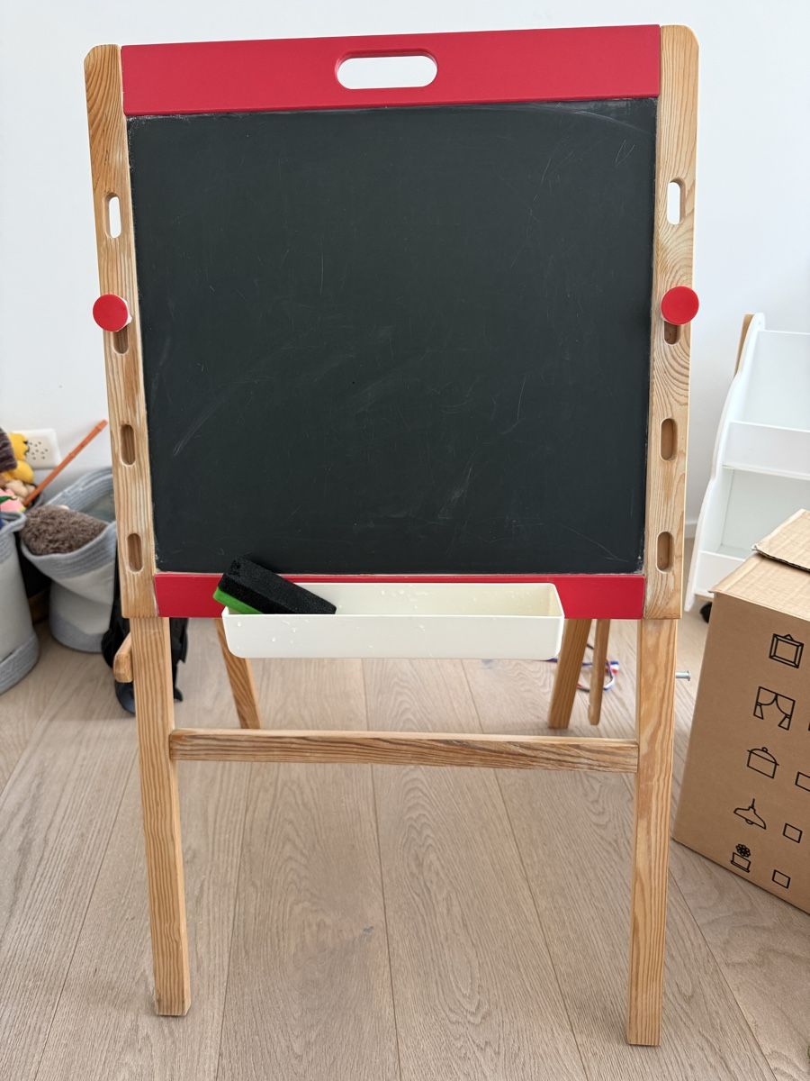 Spiele: Tableau pour enfant à craies et feutres – Gebraucht aus Herrliberg von MelAA245789