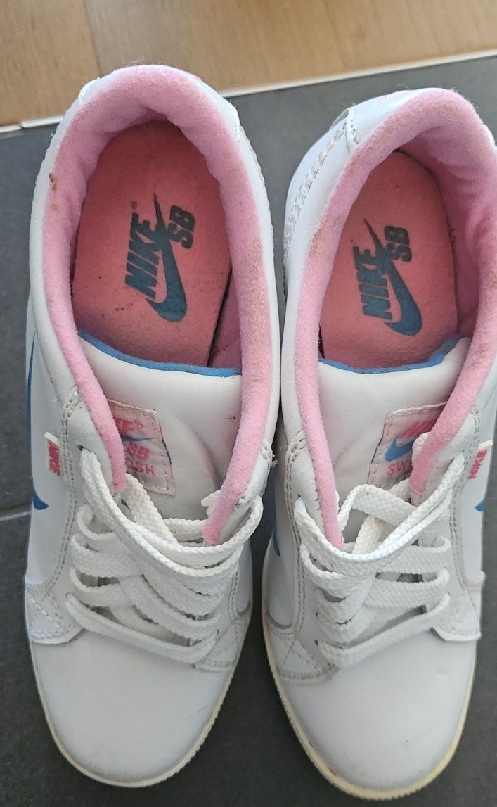 Scarpe da donna: Nike Heels rosa blau – Usato da Suhr venduto da jes_rtc9 2