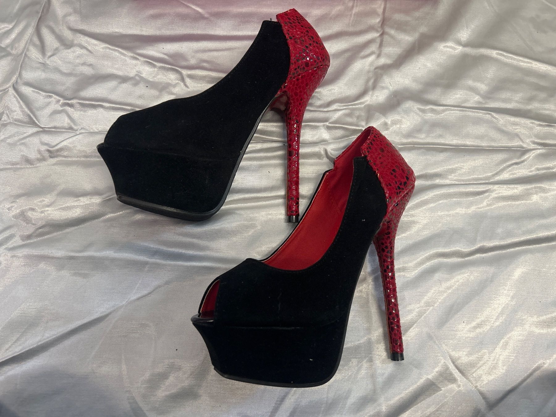 Scarpe da donna: Plateau Stiletto Pumps gr 35 Neu – Nuovo e nell'imballaggio originale da Regensdorf venduto da Spyke55 2