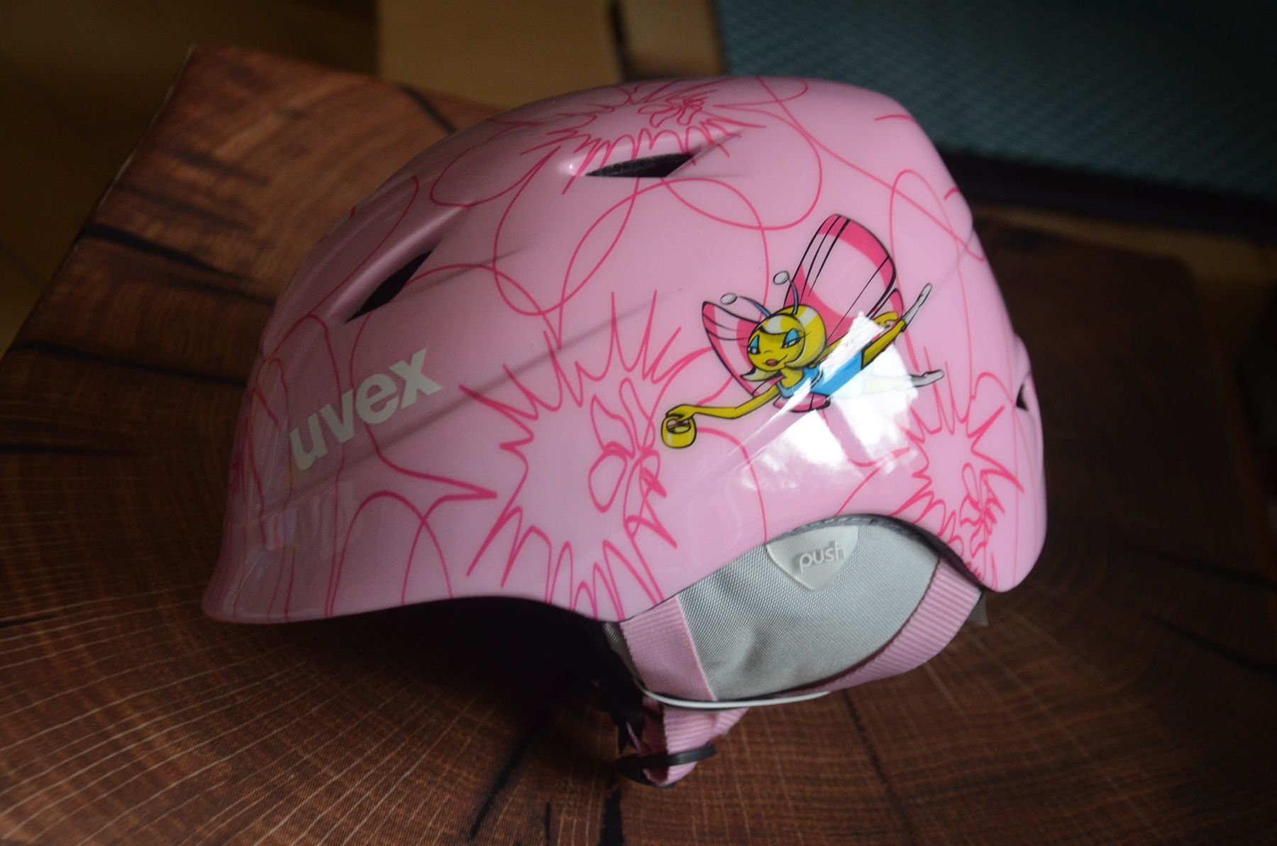 Uvex Caschi: CASCO UVEX - 46-50 CM – Usato da Chiasso venduto da Dolly015