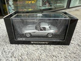 Minichamps 1:43 BMW Z8 2000 431028750