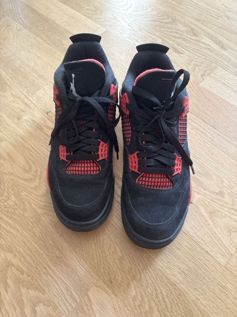 Jordan Herrenschuhe: Air Jordan 4 – Gebraucht aus sion von iwa_w2l8