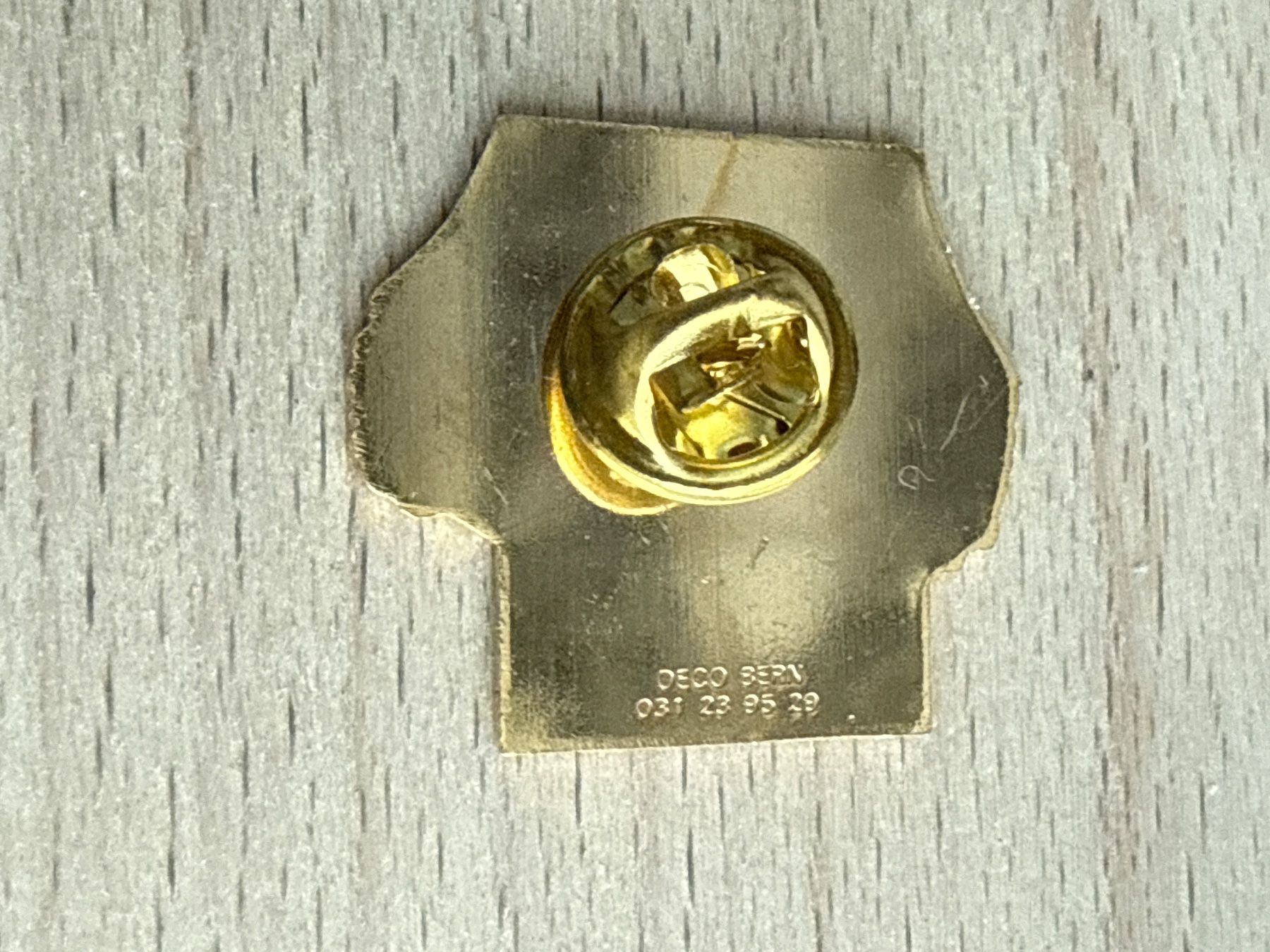 Placchette & Badge: Pin Bärner  Zibelemarit – Usato da Glattbrugg venduto da Schweigmatt 1