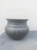 Topf mit Blumenmuster 