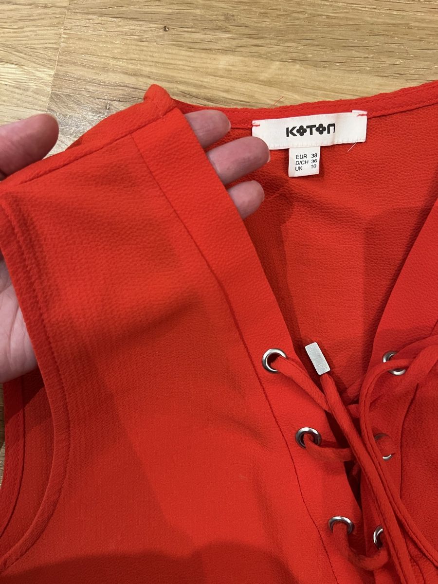 Top: Red summer top – Nuovo (secondo la descrizione) da Adliswil venduto da avatar83 4