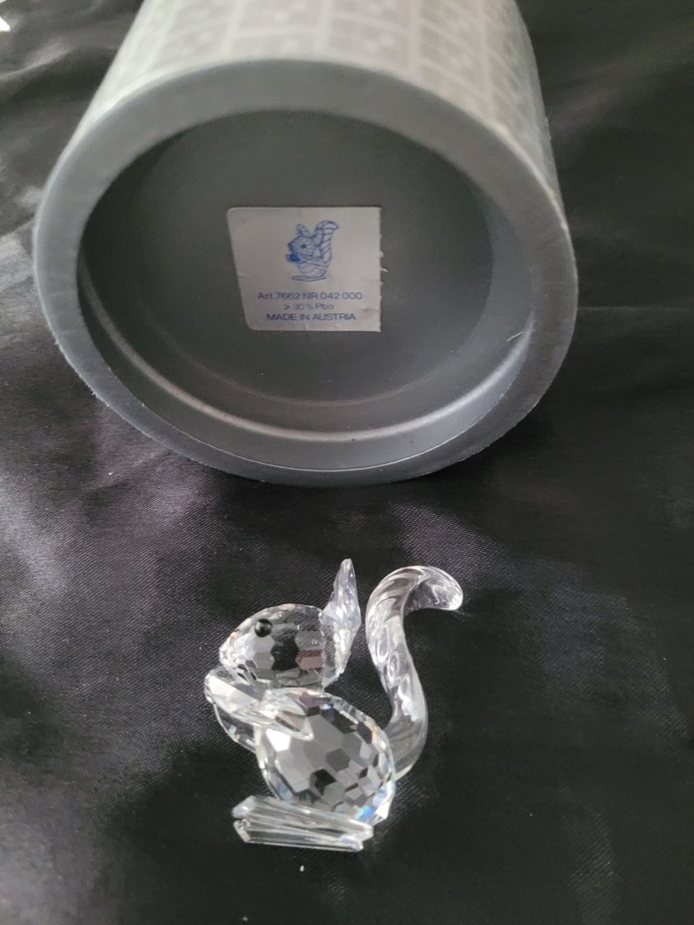 Swarovski Statuette: Swarovski Eichhörnchen mit Nuss Vintage 7662/042 – Usato da Wilen b. Wollerau venduto da Flitzi 1