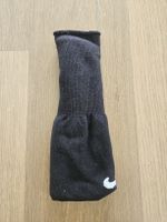 Nike Fussballstulpen schwarz Grösse S