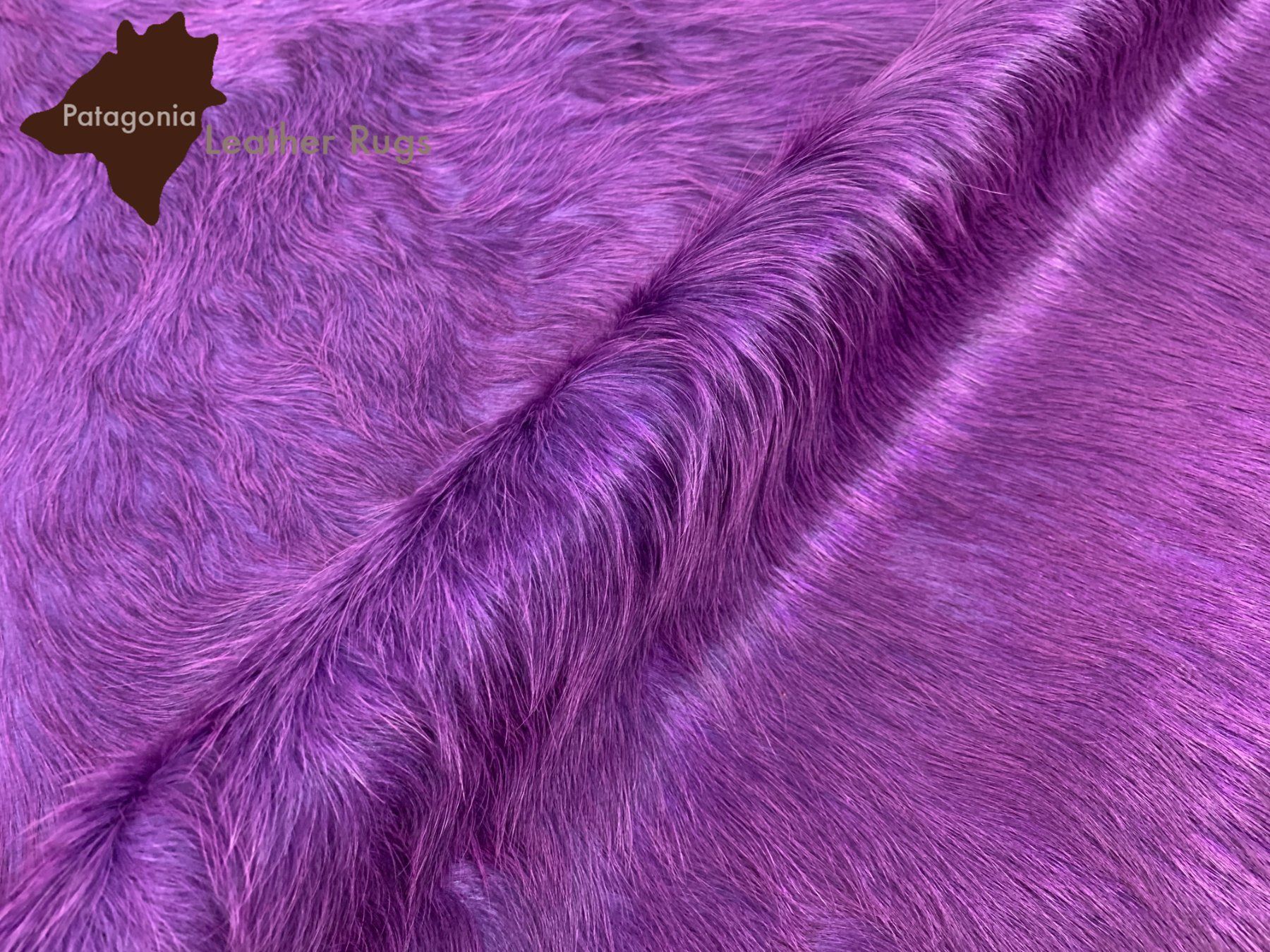 Tappeti: echtes Kuhfell Teppich purple – Nuovo e nell'imballaggio originale da Arbedo venduto da patagonialeatherrugs 2