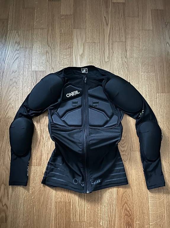 Protezioni & Imbottiture: ONEIL STV Long Sleeve Protector Shirt – Nuovo e nell'imballaggio originale da Cham venduto da Aimar7 2