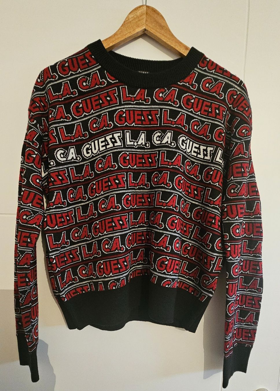 Guess Maglioni & Felpe: ***GUESS ***Damen Pullover Gr.L – Usato da Bronschhofen venduto da Xena37
