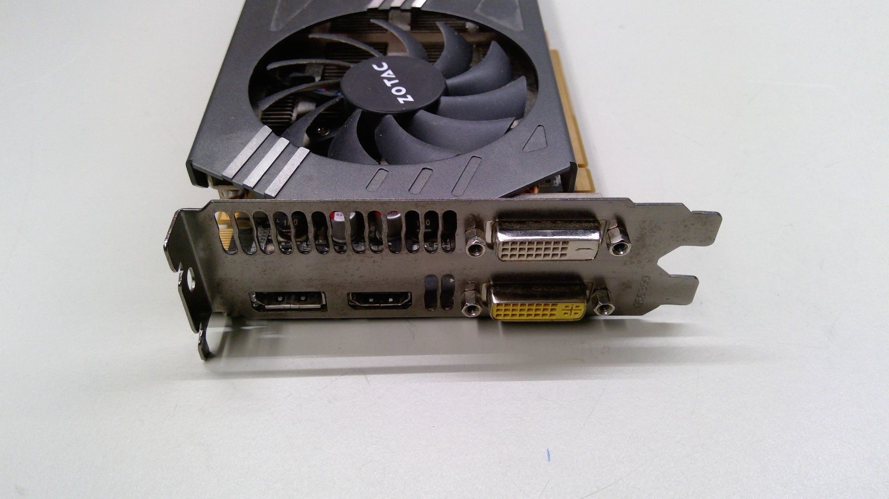 Zotac Schede grafiche: ZOTAC GTX 970 4GB 256BIT DDR5 – Usato da Jenaz venduto da Speedy350 2