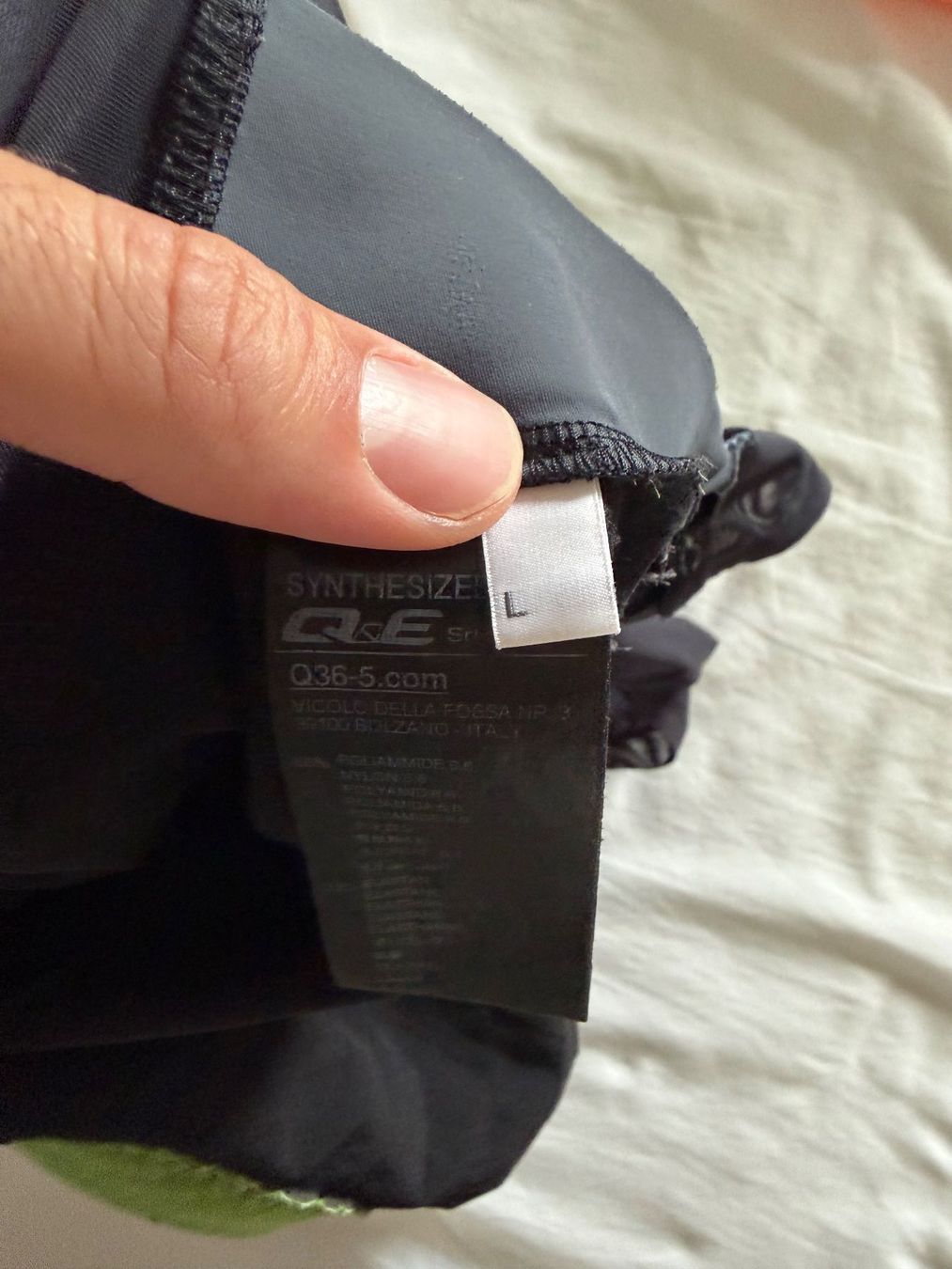 Pantalons: Q36.5 Unique Bib Herren Size L – D'occasion à Küsnacht ZH par gma_67jc 3