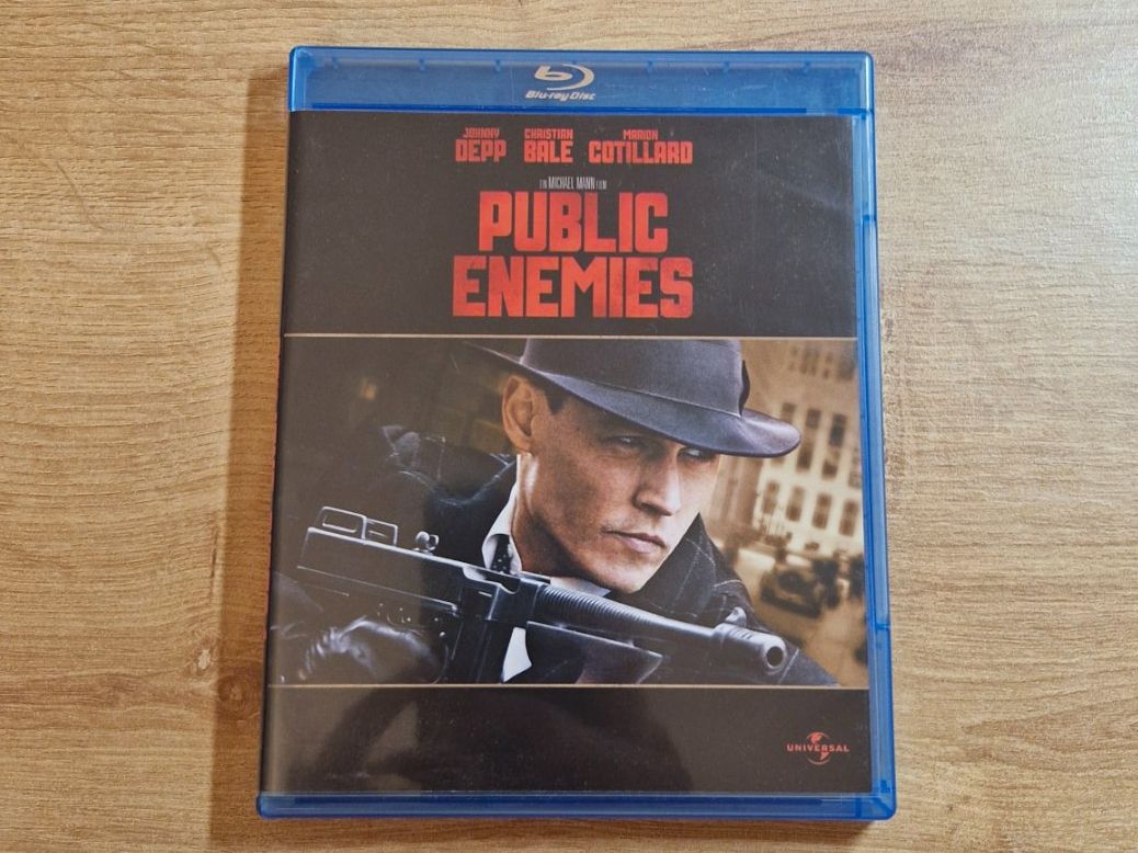 Tutti i DVDs: Public Enemies (2009) Bluray – Usato da Pfungen venduto da Whitie