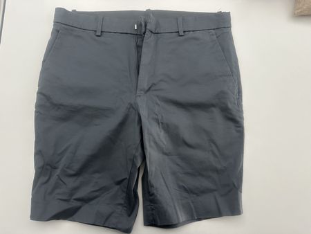 Herren Shorts UNIQLO grau Grösse M Bund 76-84cm