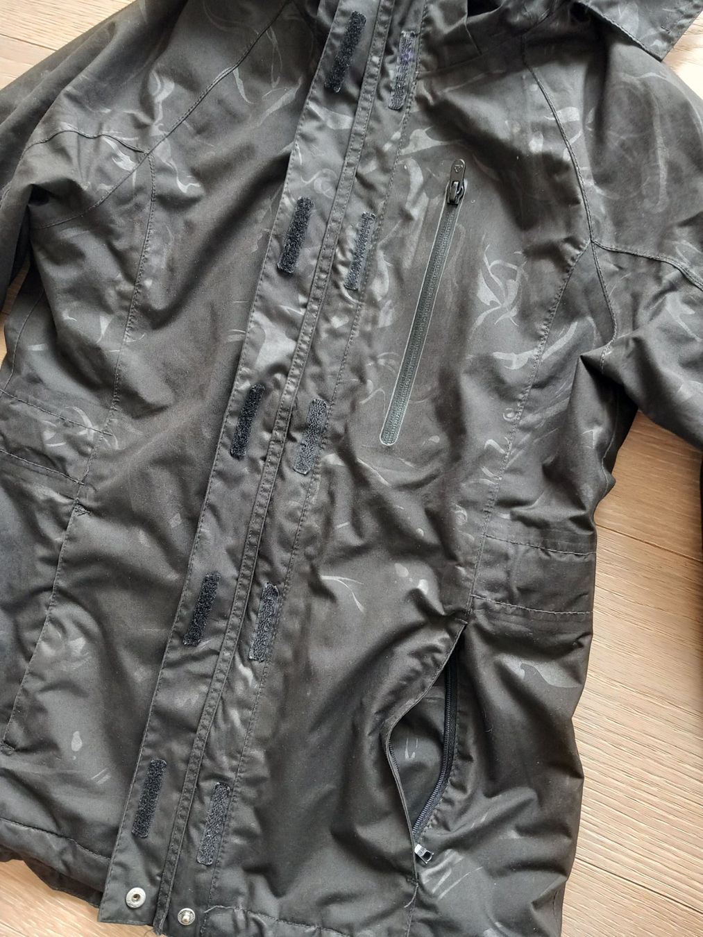 H&M Jacken & Mäntel: H&M Softshelljacke Gr. 158 Mädchen schwarz - grau – Gebraucht aus Oberuzwil von Tvistur80 4