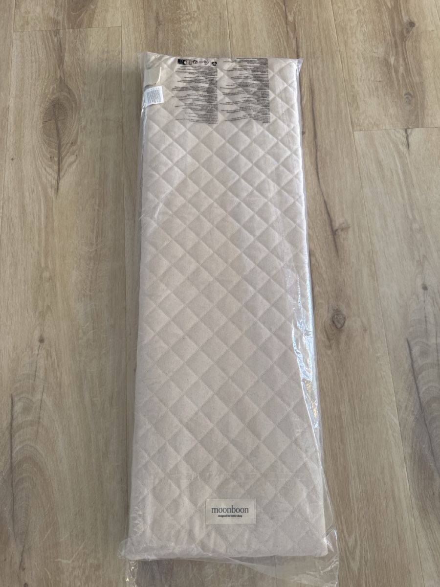 Moonboon Wippen & Schaukeln: Moonboon Kokoseinleger Neu – Neu und originalverpackt aus Adligenswil von Sunneschin_