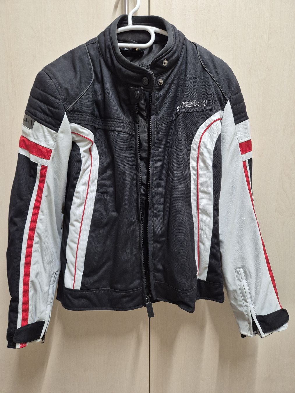 Jacken: Motorradjacke Gr. S – Gebraucht aus Turbenthal von fafas53