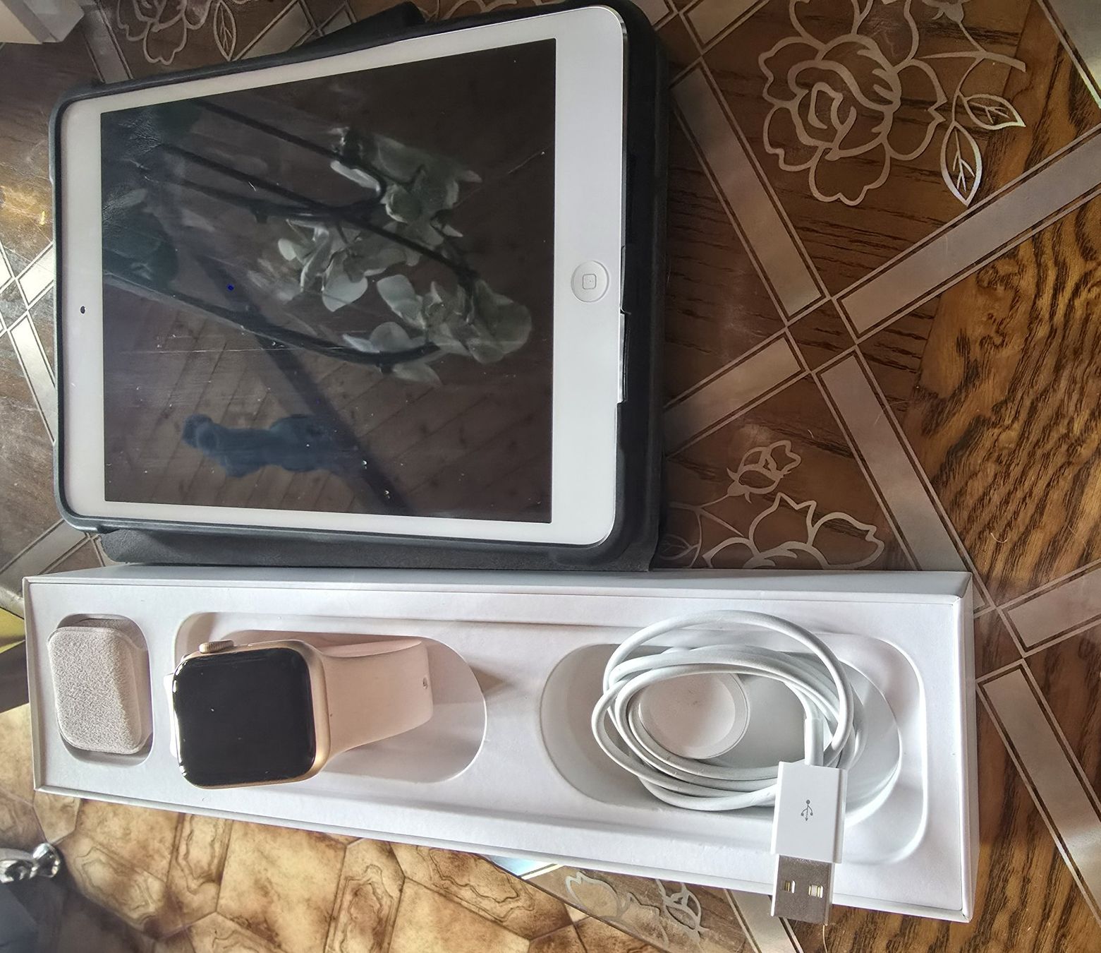 Apple Tablet PC: ipad mini et Apple watch – Nuovo (secondo la descrizione) da Grône venduto da Cramouze 7